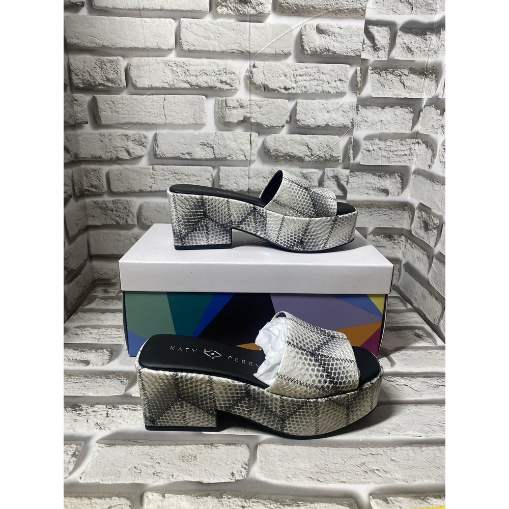 Katy Perry Collections THE BUSY BEE SLIP-ON Wedge Sandals in Black White Size 5M